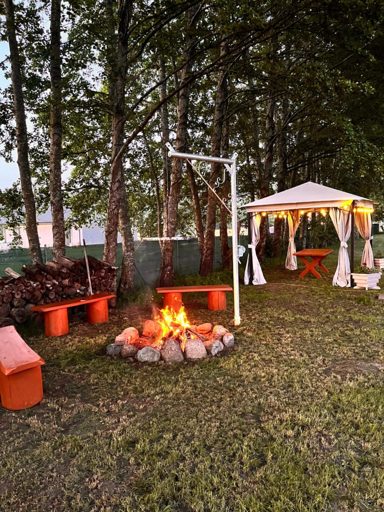 Domki U Ani Dąbki Exterior photo